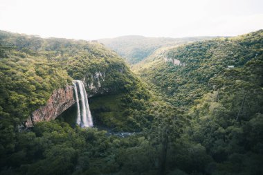 Caracol Şelalesi (Cascata do Caracol) - Canela, Rio Grande do Sul, Brezilya