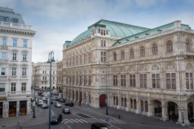 Viyana Devlet Operası (Wiener Staatsoper) ve Albertinaplatz - Viyana, Avusturya