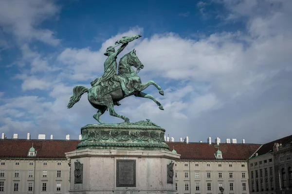 Károly Főherceg Szobra Heldenplatz Bécs Ausztria — Stock Fotó