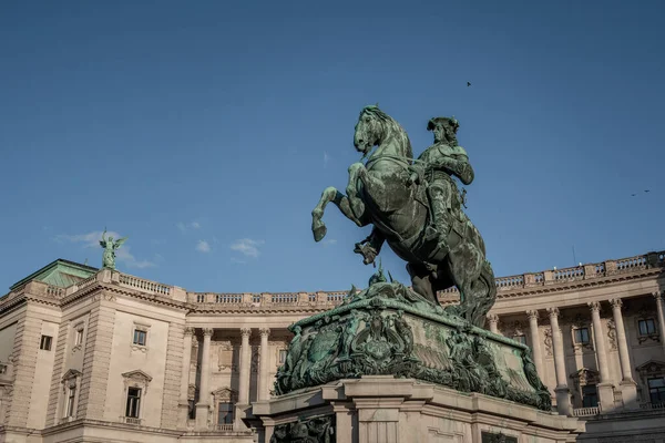 Statua Del Principe Eugenio Savoia Heldenplatz Vienna Austria — Foto Stock