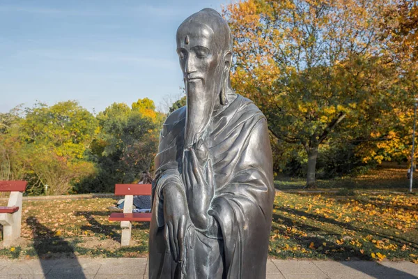 Budapest Hungría Octubre 2019 Estatua Buda Jardín Filosofía Gellert Hill —  Fotos de Stock