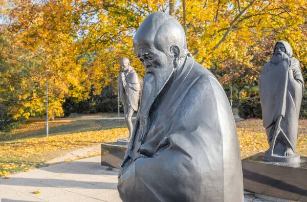 Budapest Hungría Octubre 2019 Estatua Laozi Jardín Filosofía Gellert Hill —  Fotos de Stock