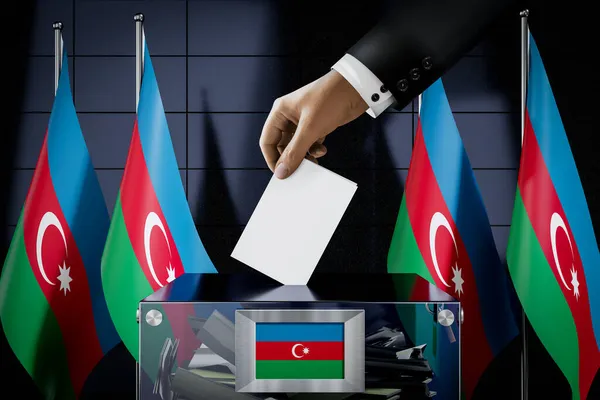 Azerbeidzjaanse Vlaggen Met Hand Laten Vallen Stemkaart Een Doos Stemmen — Stockfoto