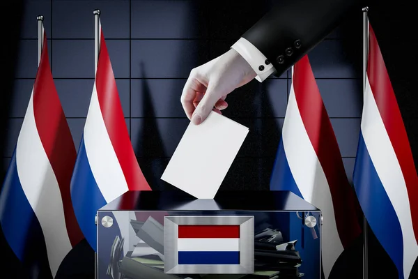 Nederlandse Vlaggen Hand Laten Vallen Stemkaart Een Doos Stemmen Verkiezingsconcept — Stockfoto
