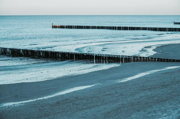 Groynes Brzegu Morze Bałtyckie Polska — Zdjęcie stockowe