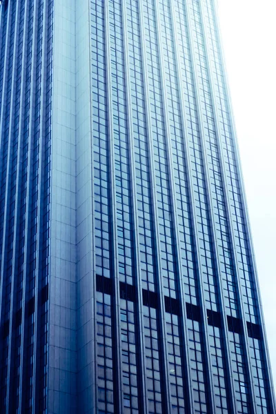 Moderno Edificio Oficinas Rascacielos Con Paredes Vidrio —  Fotos de Stock