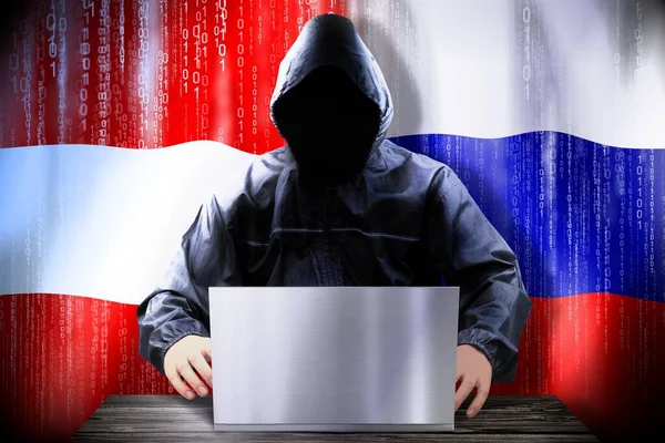 Hacker Anónimo Trabajando Una Computadora Portátil Banderas Austria Rusia —  Fotos de Stock