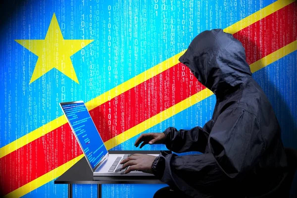 Anónimo Hacker Encapuchado Bandera Del Congo República Democrática Código Binario —  Fotos de Stock