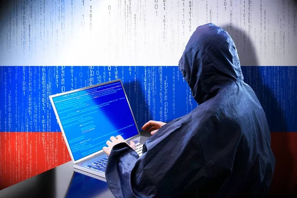 Anonymous Hooded Hacker Flag Russia Binary Code Cyber Attack Concept — Stock Photo, Image