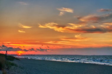 Gün batımında kıyı- Baltık Denizi, Polonya
