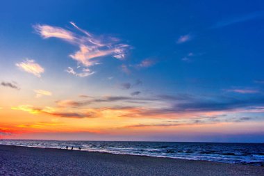Gün batımında kıyı- Baltık Denizi, Polonya