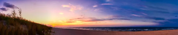 Ακτή Κατά Ηλιοβασίλεμα Πανόραμα Βαλτική Θάλασσα Πολωνία — Φωτογραφία Αρχείου