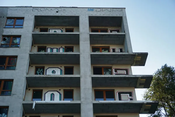 Varsavia Polonia Giugno 2022 Edificio Residenziale Incompiuto Coperto Graffiti Progetto — Foto Stock