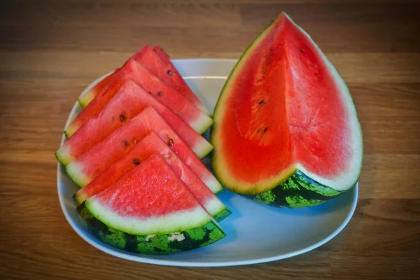 Cut Watermelon Plate Wooden Table — Stockfoto