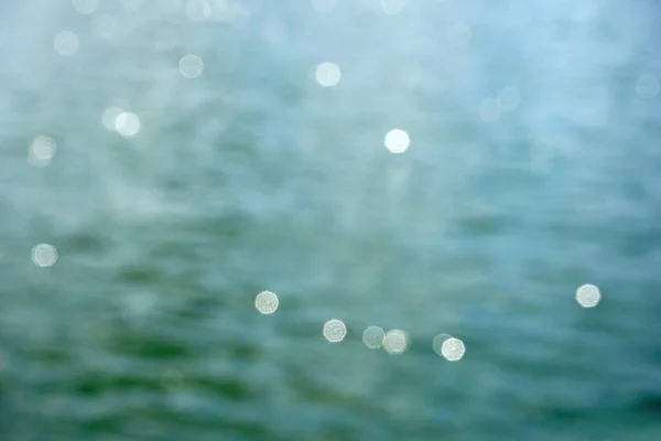 Отражение Солнца Поверхности Воды Эффект Боке — стоковое фото