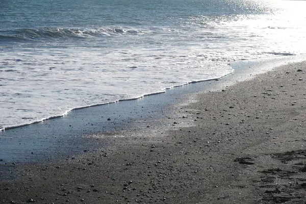 Reynisfjara Μαύρη Παραλία Στην Ισλανδία Κοντά Κύματα — Φωτογραφία Αρχείου