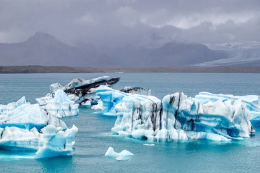 Floating ice floes at Jokulsarlon lagoon in Iceland