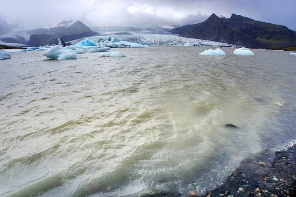 Fjallsarlon Iceberg Lagoon Iceland Glacier Ice Floes Waves Mountains Hdr — Foto Stock