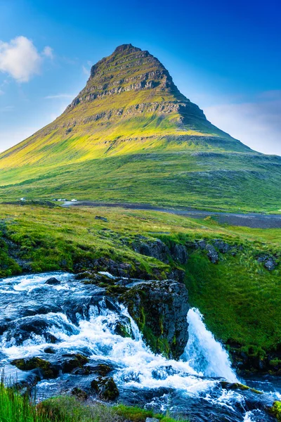 Kirkjufell Berg Sommaren Island Hdr Fotografi — Stockfoto