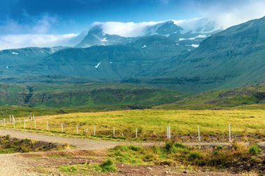 İzlanda 'daki dağlar, Snaefellsnes Yarımadası - HDR fotoğrafı