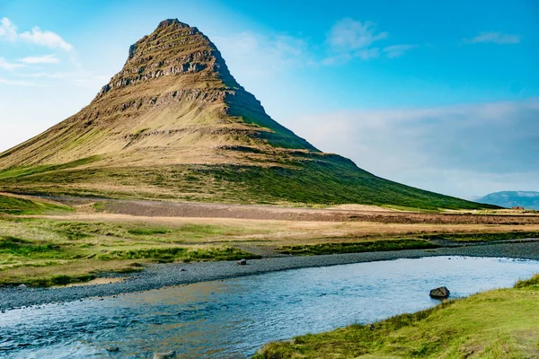 Kirkjufell Berg Sommaren Island Hdr Fotografi — Stockfoto