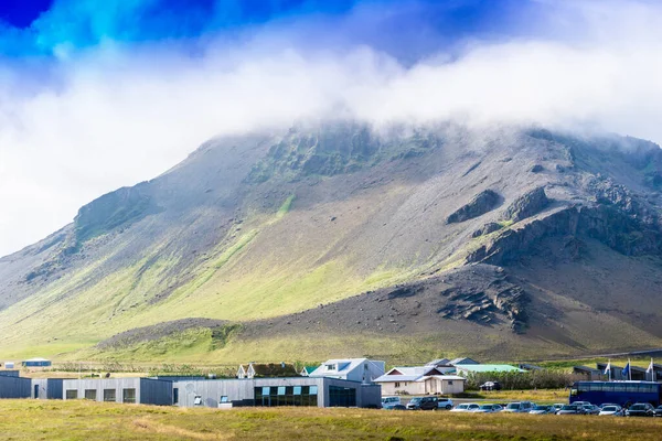 Гори Ісландії Арнарстапі Hdr Photograph — стокове фото