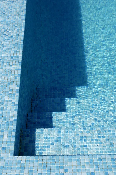 Hotelowy basen — Zdjęcie stockowe