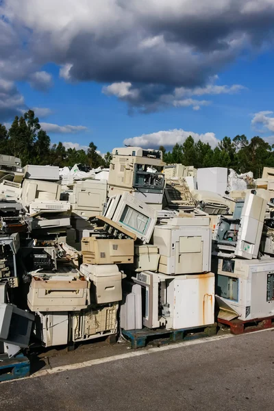 Modern life waste — Stock Photo, Image