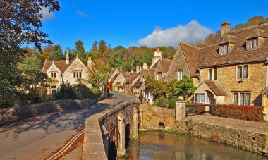 castle combe, İngiltere'de güzel Köyü