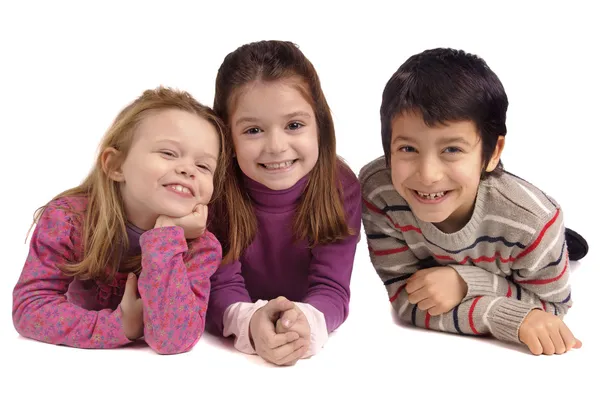 Niños pequeños aislados en blanco — Foto de Stock