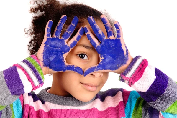 Vijf jaar oud meisje met handen geschilderd — Stockfoto
