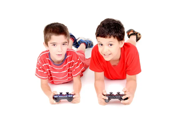 Meninos jogando jogos de vídeo — Fotografia de Stock