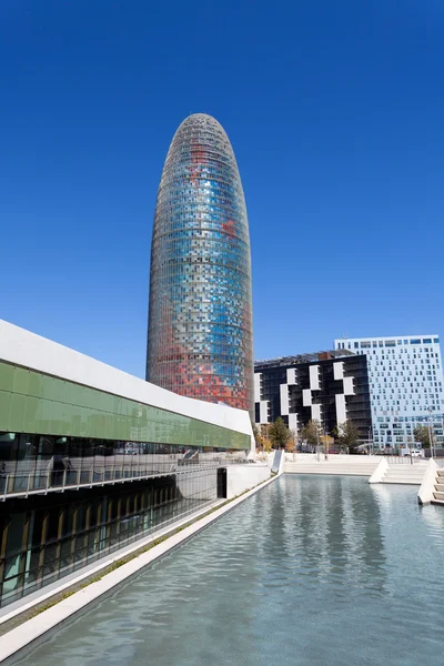 Torre y estanque de Agbar, vertical Fotos De Stock