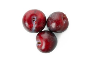 Erikler, beyaz arkaplanda izole edilmiş, üst görünüm.