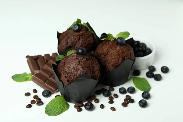 Концепция Вкусной Еды Шоколадными Кексами Белом Фоне — стоковое фото