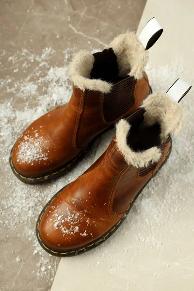 Μπότες Χιόνι Φόντο Δύο Τόνων — Φωτογραφία Αρχείου