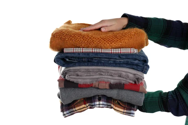 Vrouwelijke Handen Houden Winterkleding Vast Geïsoleerd Witte Achtergrond — Stockfoto