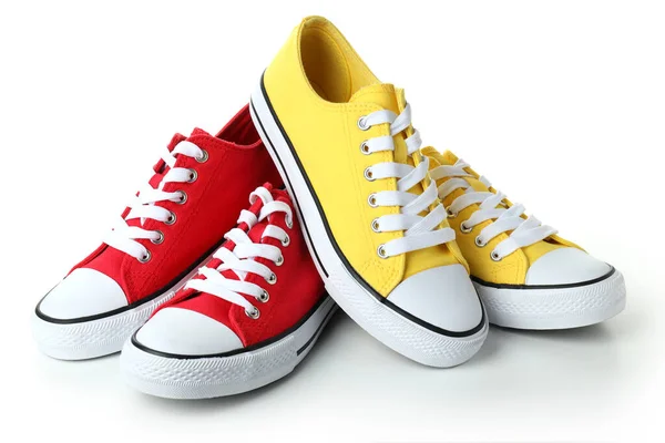 Pares Zapatillas Rojas Amarillas Aisladas Sobre Fondo Blanco — Foto de Stock