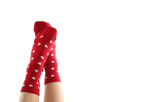 Samičí Nohy Červených Ponožkách Srdíčky Izolovanými Bílém — Stock fotografie