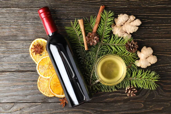 Ingredientes Para Cozinhar Vinho Quente Fundo Madeira — Fotografia de Stock