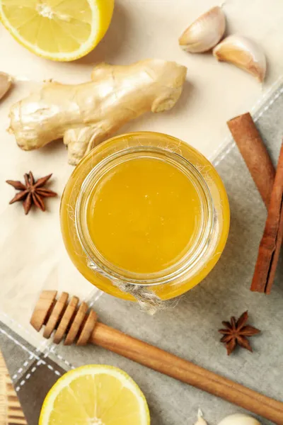 Begreppet Behandlingsförkylning Med Honung Och Vitlök Närbild — Stockfoto