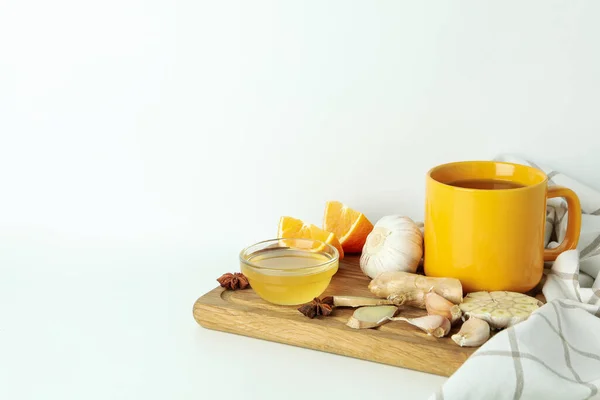 Konzept Der Behandlung Von Erkältungen Mit Honig Und Knoblauch Auf — Stockfoto