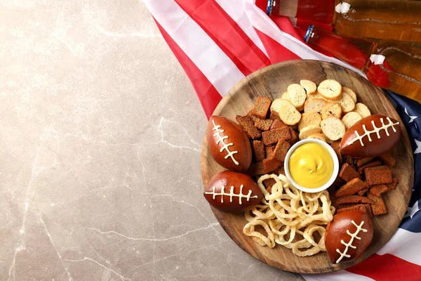 Arka planda Super Bowl atıştırmalıkları kavramı
