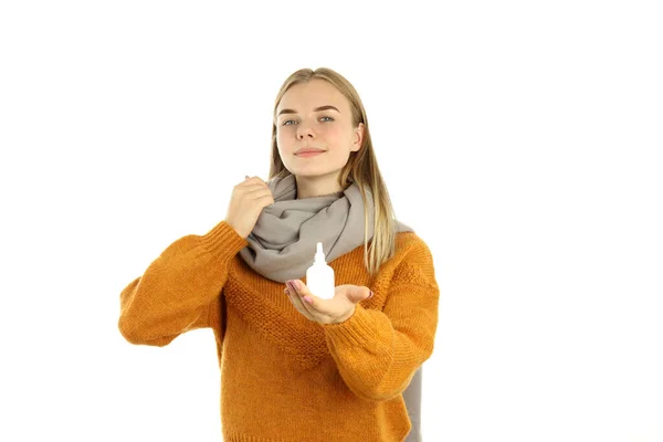 Νεαρή Γυναίκα Ρινικό Σπρέι Που Απομονώνεται Λευκό Φόντο — Φωτογραφία Αρχείου