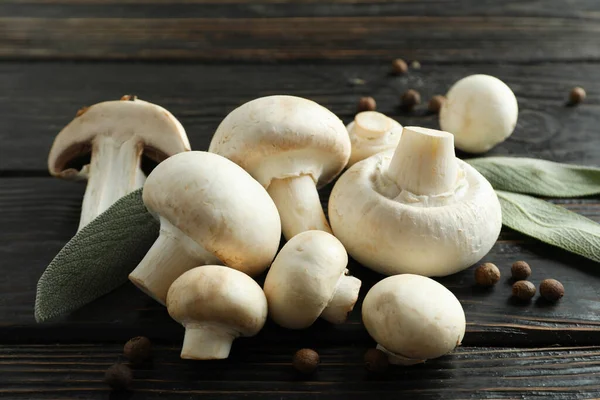 Concepto Comida Sabrosa Con Champiñón Sobre Madera — Foto de Stock