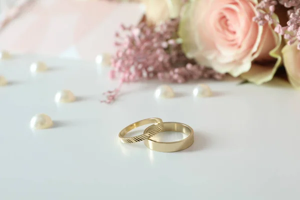 Concept Wedding Accessories Wedding Rings White Background — Stock Photo, Image