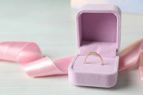 Concepto Accesorios Boda Con Anillo Boda Primer Plano — Foto de Stock