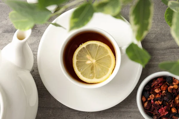 Çay ile sıcak içecek kavramı, yakın çekim.