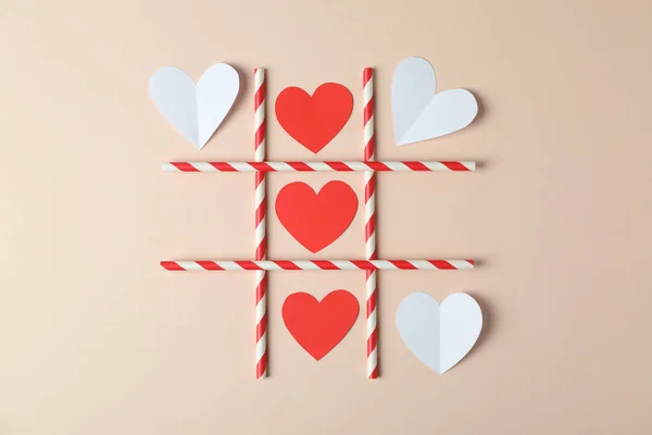 Valentine Day Concept Tic Tac Toe Beige Background — Stock Photo, Image