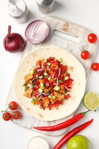 Conceito Comida Saborosa Com Taco Fundo Branco — Fotografia de Stock